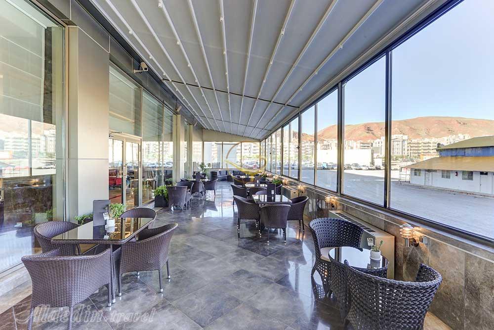 کافی شاپ هتل 5 ستاره کایا لاله پارک تبریز | علاءالدین تراول