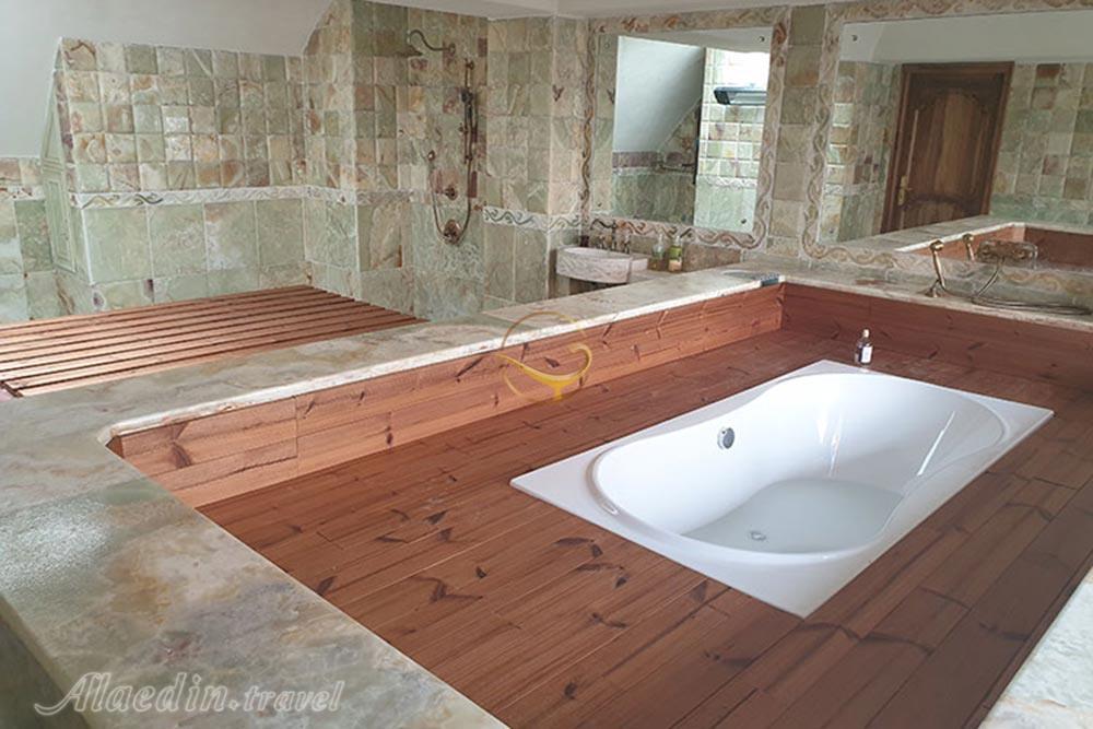 هتل بوتیک ارسی تبریز | علاءالدین تراول