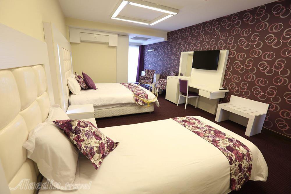 هتل بلوط تهران | علاءالدین تراول