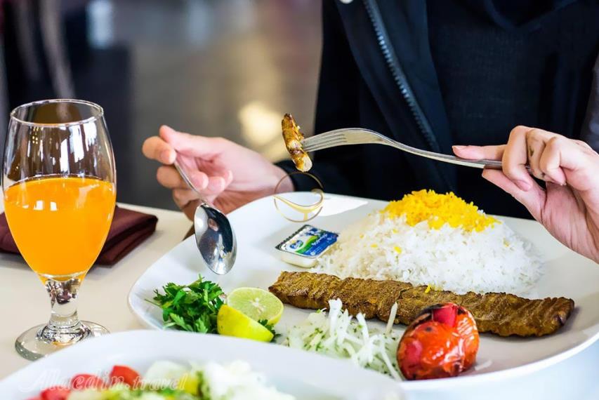 رستوران ایرانی شار در هتل 4 ستاره اسکان الوند تهران | علاءالدین تراول