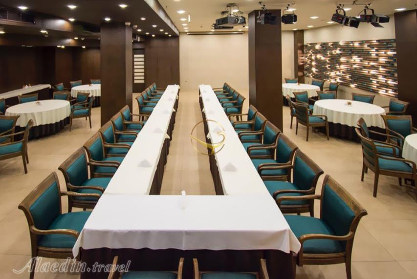 کافی شاپ هتل 4 ستاره اسکان الوند تهران | علاءالدین تراول