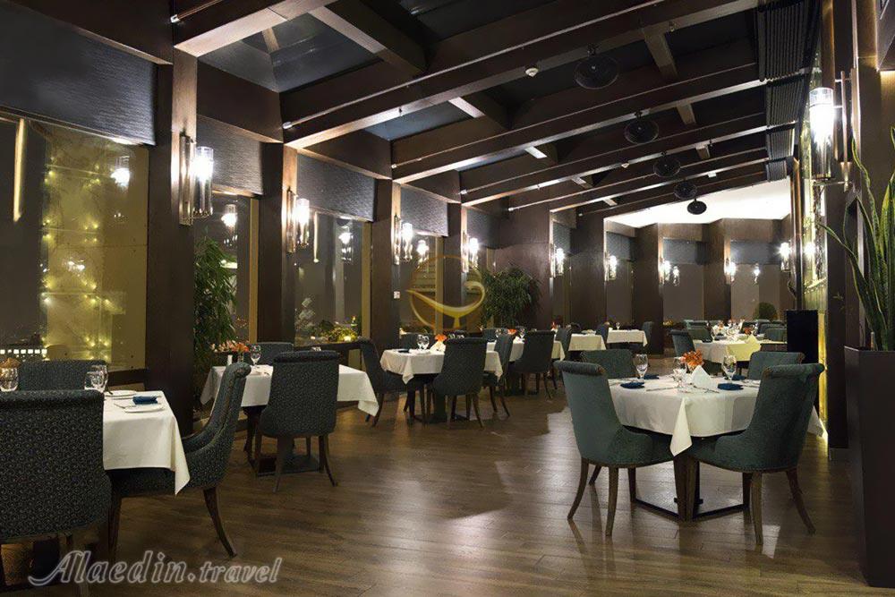 کافی شاپ شار در هتل 4 ستاره اسکان الوند تهران | علاءالدین تراول