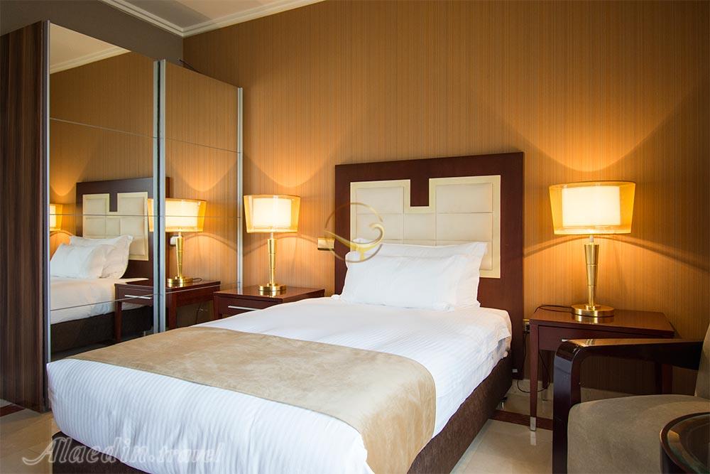 اتاق یک تخته هتل 5 ستاره اسپیناس خلیج تهران | علاءالدین تراول