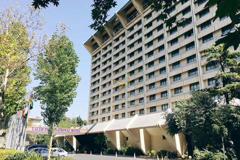 نمای آفتابی هتل 5 ستاره لاله تهران | علاءالدین تراول