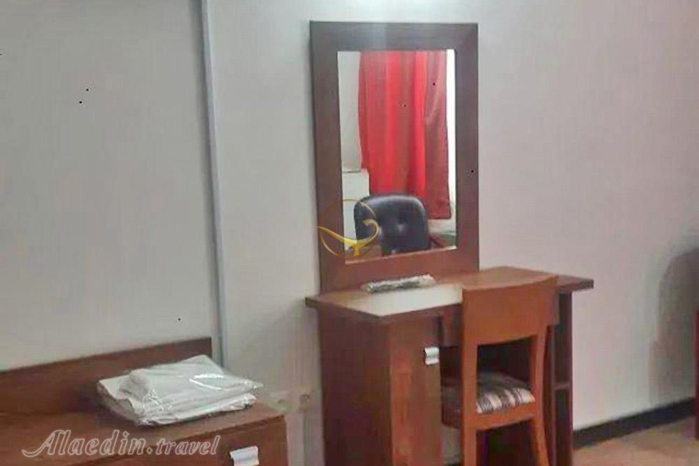 اتاق های اتاق دو تخته هتل نادری نو تهران | علاءالدین تراول