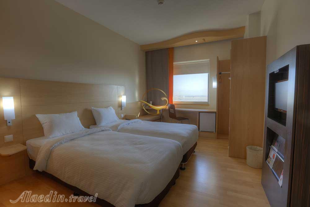 هتل 5 ستاره رکسان تهران  | علاءالدین تراول