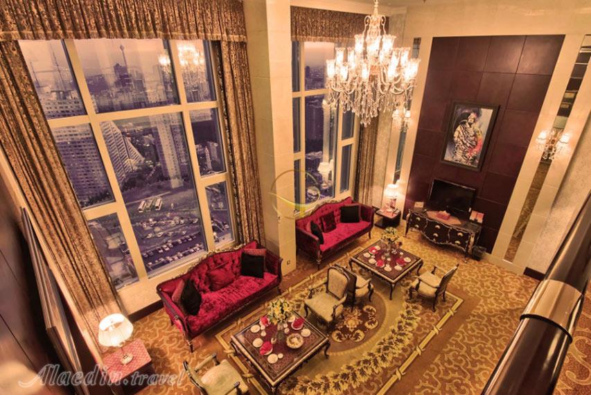 سوئیت پرزیدنتال هتل پارسیان آزادی تهران | علاالدین تراول