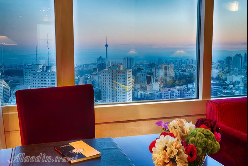 ویو اتاق های هتل پارسیان آزادی تهران | علاالدین تراول