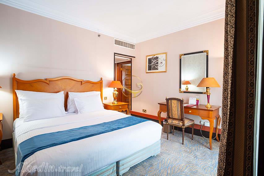 هتل پارسیان استقلال تهران | علاالدین تراول