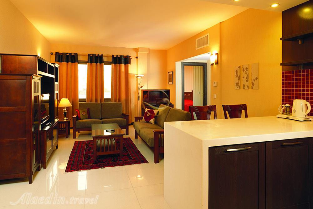 هتل 3 ستاره بوتیک طوبی تهران | علاءالدین تراول