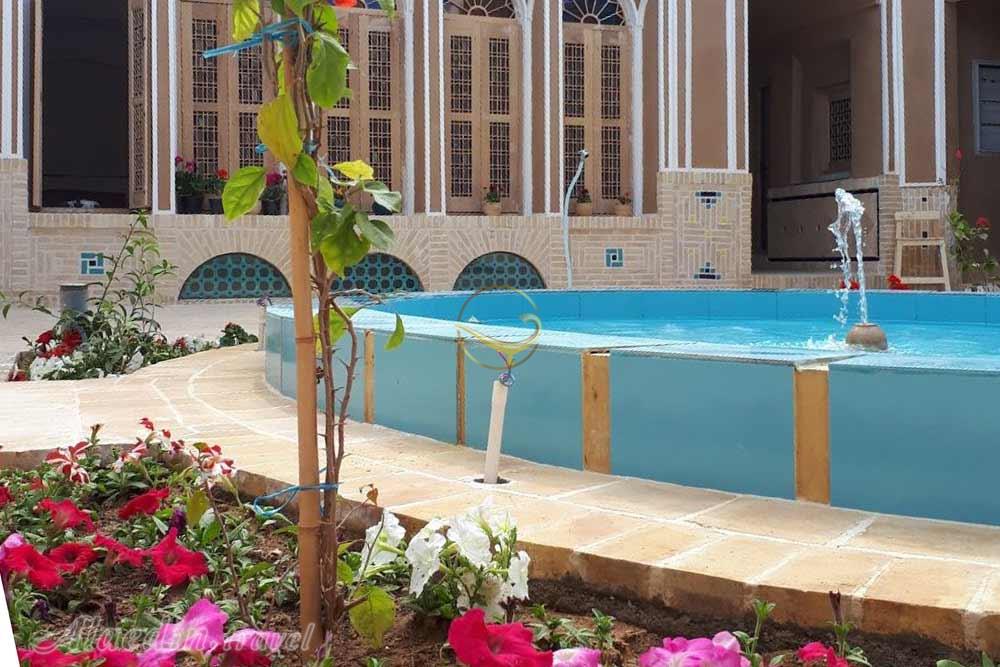 اقامتگاه آلما در یزد | علاءالدین تراول