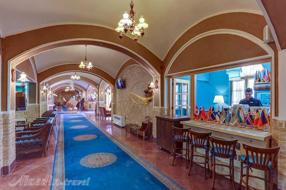 کافی شاپ هتل 4 ستاره داد یزد | علاءالدین تراول