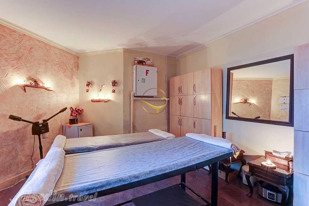 مجموعه اسپا هتل 4 ستاره داد یزد | علاءالدین تراول