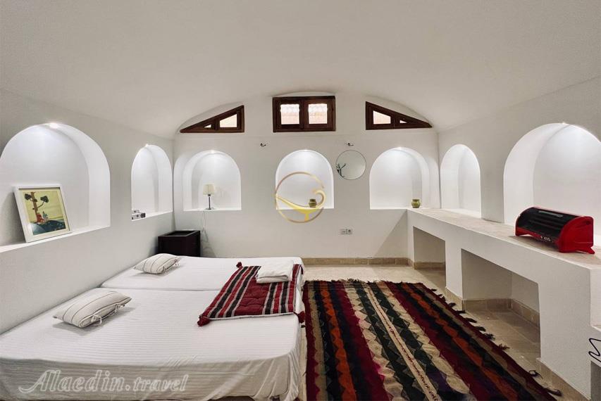 بوتیک هتل دیار یزد | علاءالدین تراول