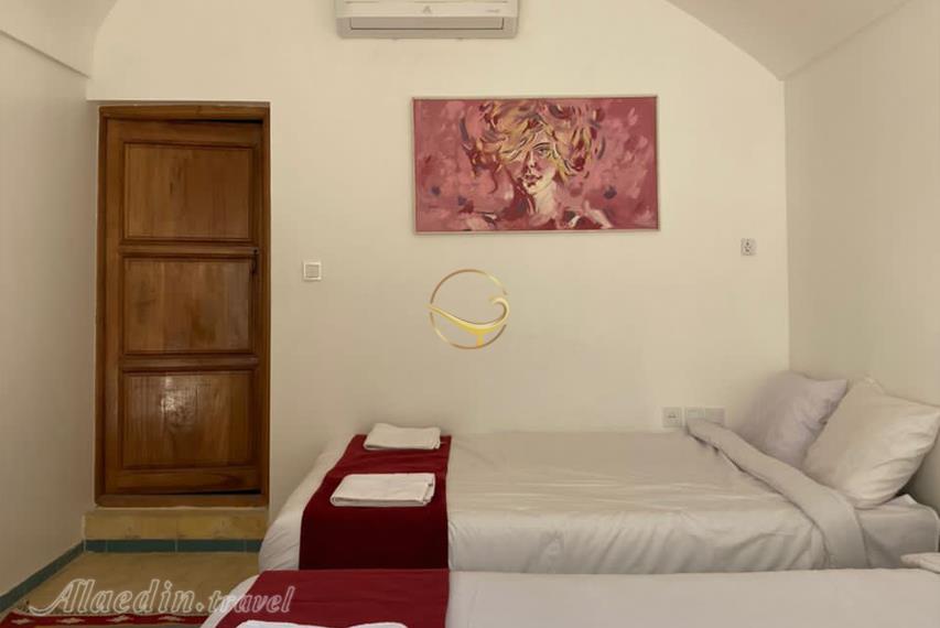 هتل سنتی کوروش یزد | علاءالدین تراول