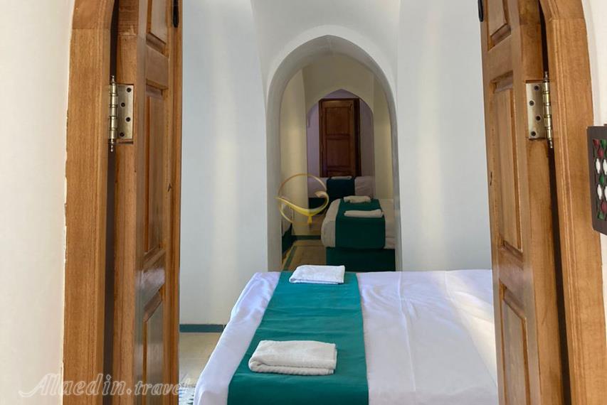 هتل سنتی کوروش یزد | علاءالدین تراول