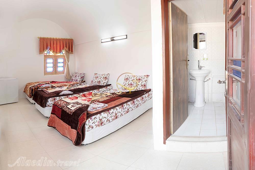 اتاق سه تخته هتل سنتی ستاره یزد | علاءالدین تراول