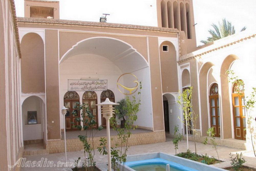 خانه آيت الله خاتمی (موزه رجال و مفاخر) اردكان | علاءالدین تراول