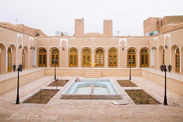 خانه قاجاری سنایی اردکان