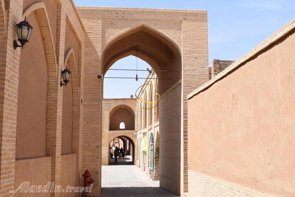 کوچه ضیایی اردکان | علاءالدین تراول