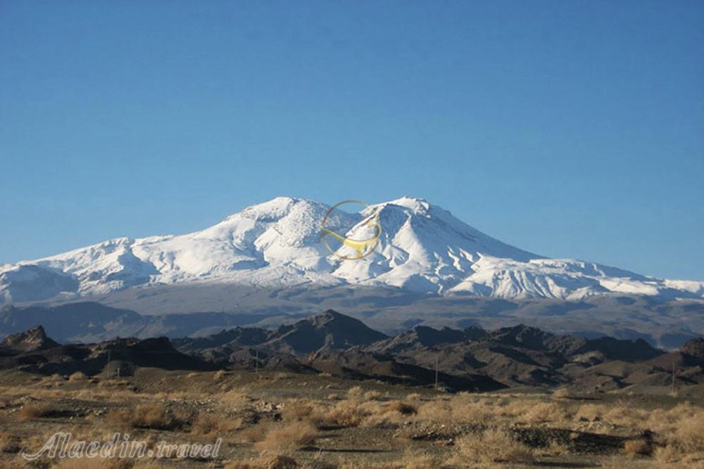 کوه تفتان در خاش | علاءالدین تراول