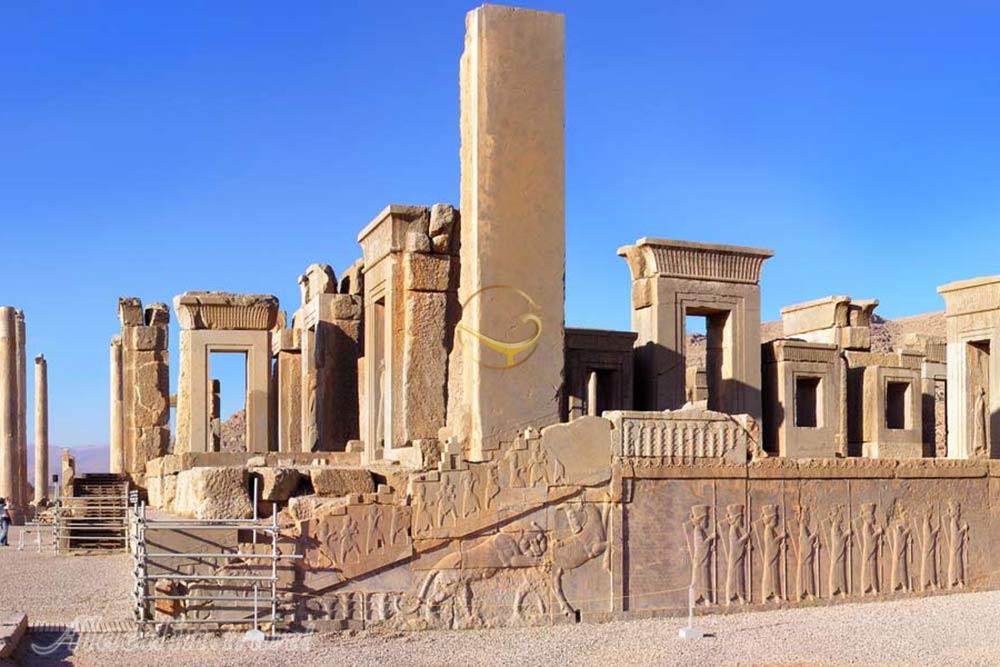 کاخ تچر تخت جمشید | علاءالدین تراول