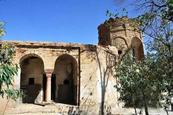 کاروانسرای علی آباد در مهریز