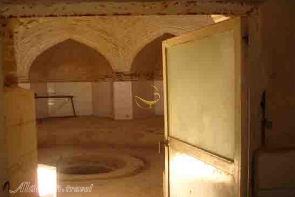 حمام تاریخی هرفته در مهریز | علاءالدین تراول