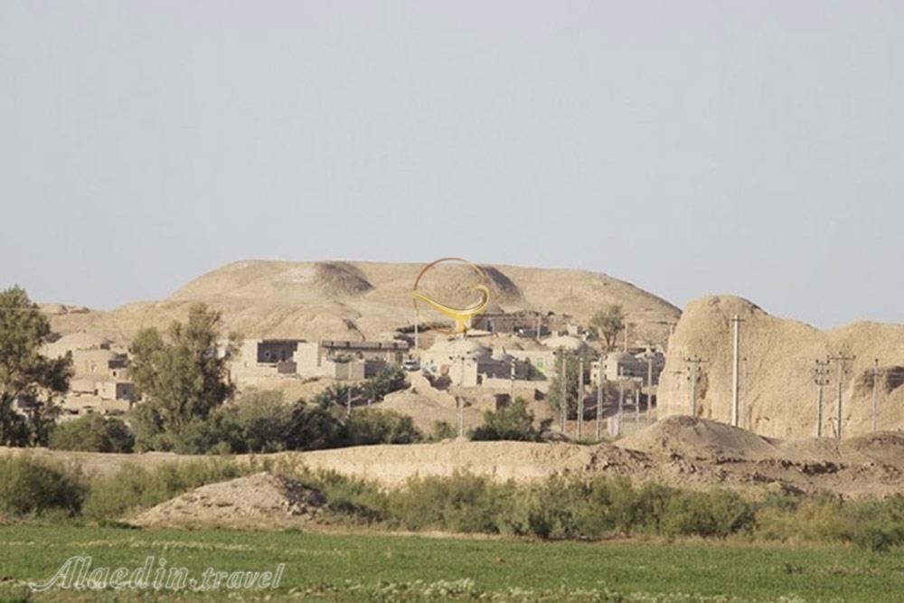 شهر باستانی زرک (دهانه غلامان) در زابل | علاءالدین تراول