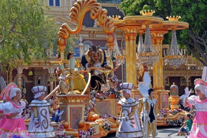 پارک تفریحی دیزنی لند آناهایم - آمریکا | علاءالدین تراول