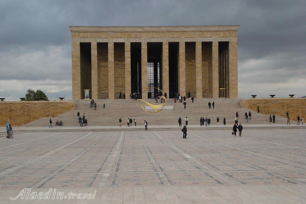 آنیت‌کابیر (مقبره آتاتورک) آنکارا - ترکیه | علاءالدین تراول