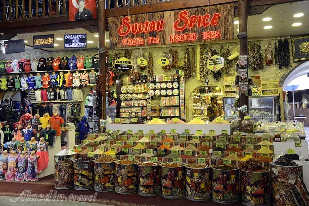 بازار قدیمی آنتالیا در ترکیه | علاءالدین تراول