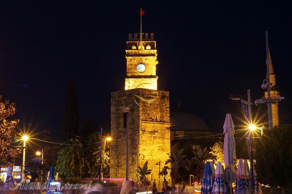 برج ساعت در آنتالیا - ترکیه | علاءالدین تراول