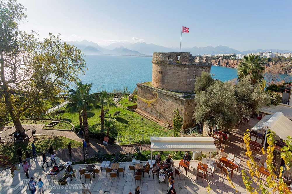 قلعه رومی در آنتالیا - ترکیه | علاءالدین تراول