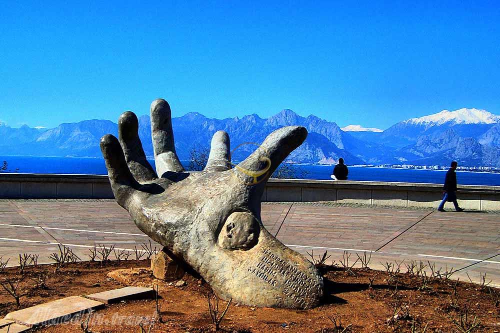 پارک کارالیوگلو در آنتالیا - ترکیه | علاءالدین تراول