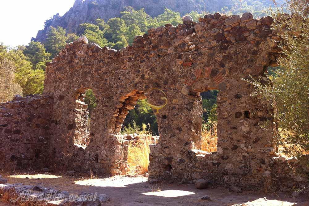 بقایای شهر باستانی المپوس در آنتالیا - ترکیه | علاءالدین تراول