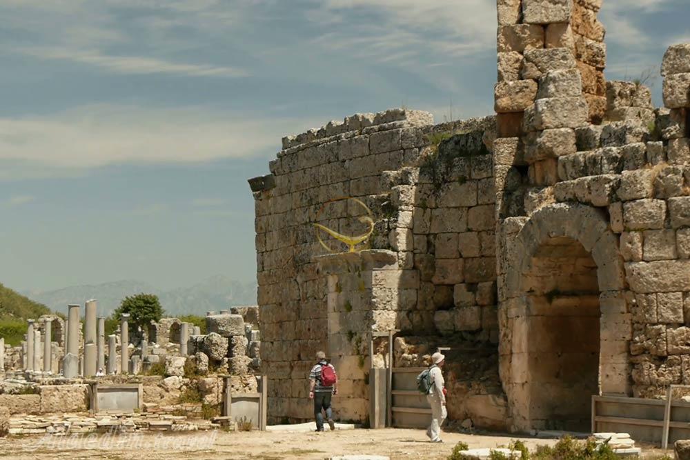 شهر باستانی پرگه در آنتالیا - ترکیه | علاءالدین تراول