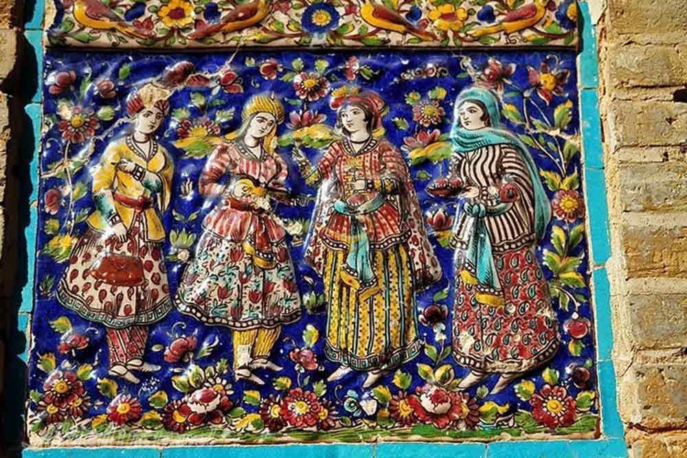 تزئینات کاشیکاری خانه حسن پور اراک | علاءالدین تراول