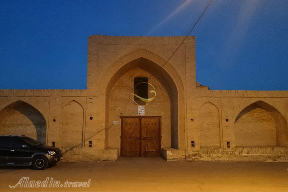 کاروانسرای ابوزید آباد در آران و بیدگل | علاءالدین تراول