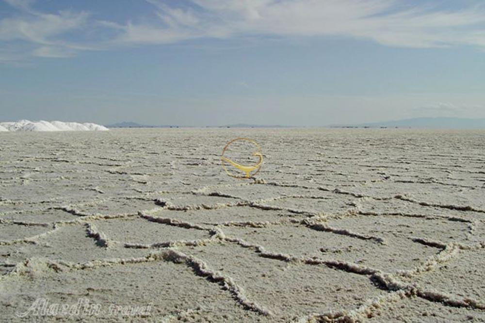 دریاچه نمک آران و بیدگل | علاءالدین تراول