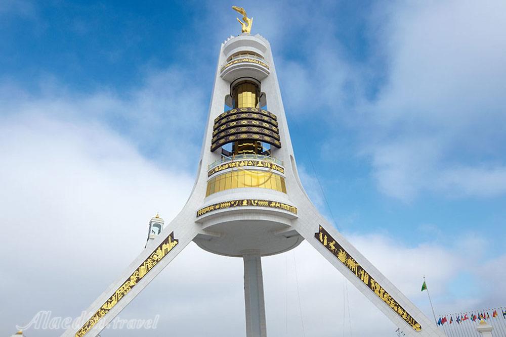 بنای یابود بی طرفی عشق آباد - ترکمنستان | علاءالدین تراول