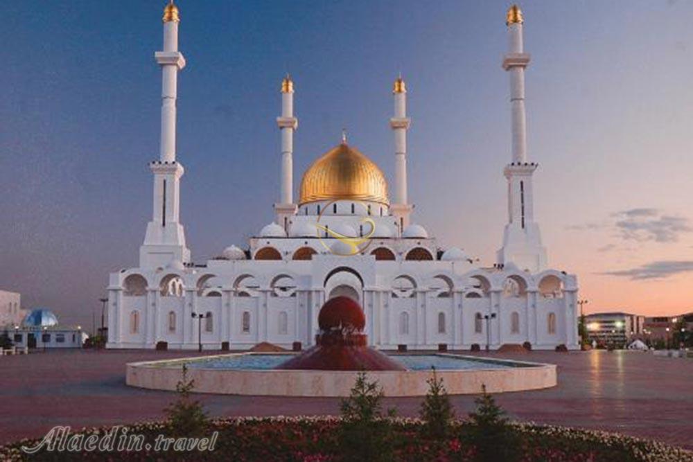 مسجد نور در نور سلطان (آستانه) - قزاقستان | علاءالدین تراول