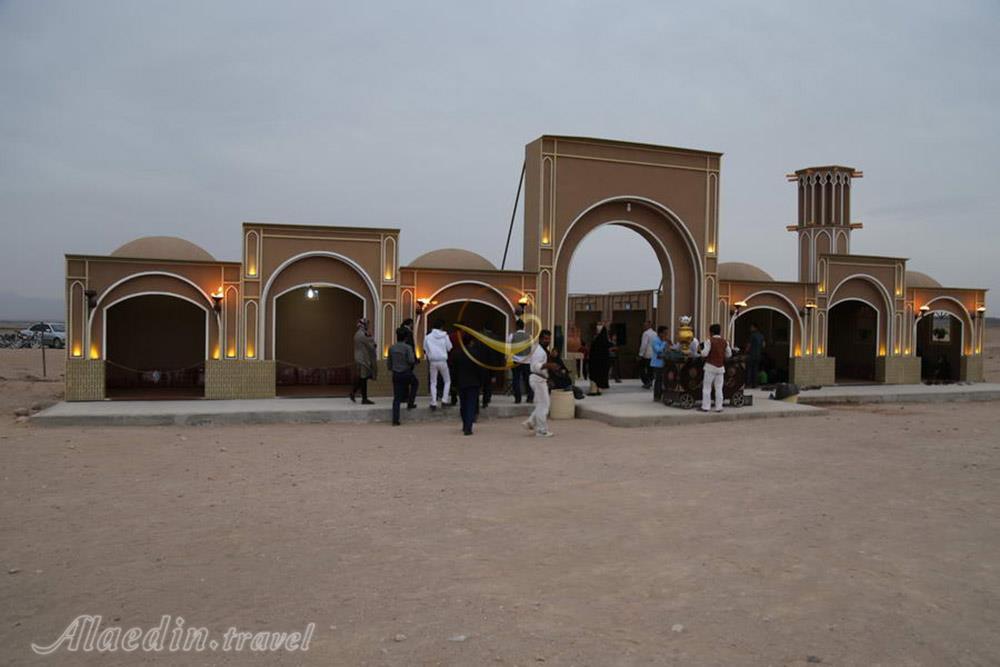 کمپ کویری شن و شادن بافق | علاءالدین تراول