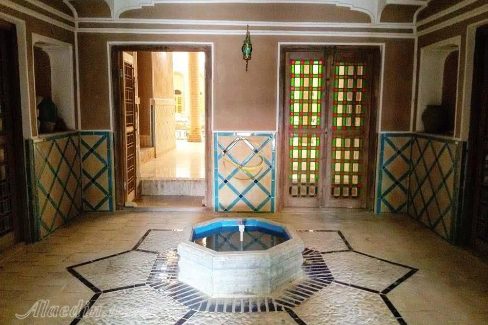 باغ تیتو بافق | علاءالدین تراول