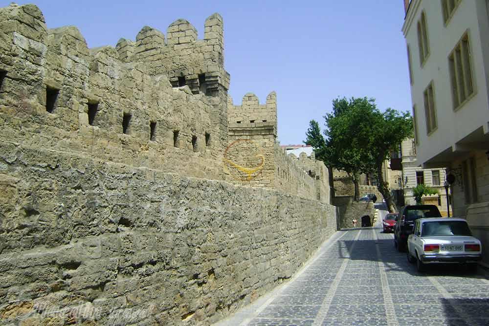 شهر قدیمی ایچری شهر در باکو | علاءالدین تراول