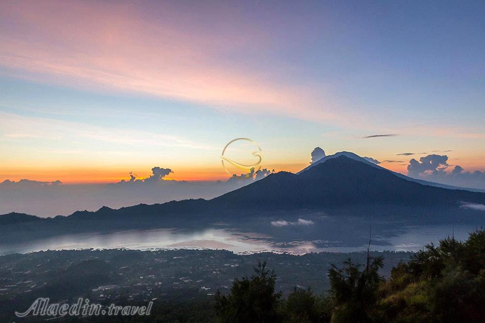 کوه باتور در بالی - اندونزی | علاءالدین تراول