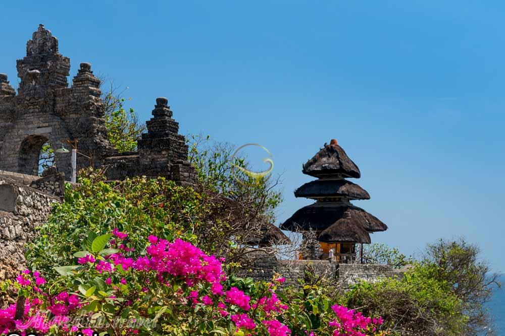 معبد اولوواتو در بالی - اندونزی | علاءالدین تراول