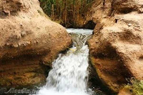 آبشار باغچمک در بم