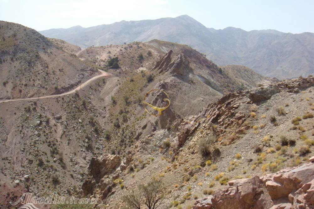 منطقه حفاظت شده سنگ مس در بم | علاءالدین تراول