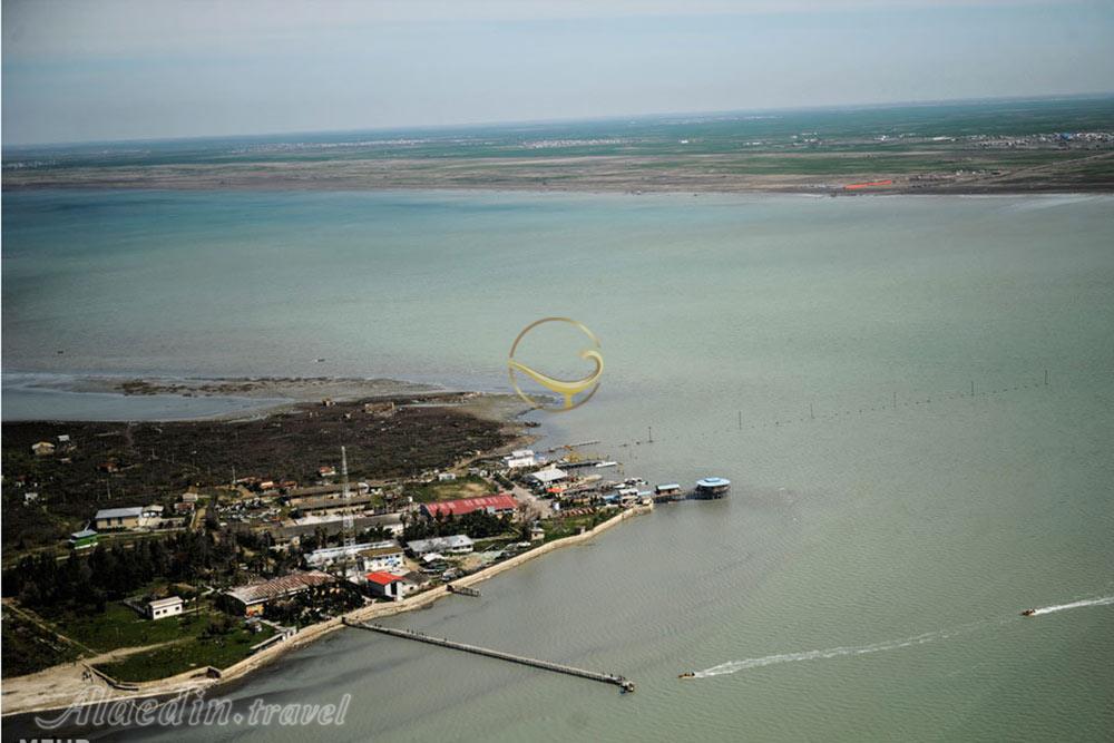 جزیره آشوراده در بندر ترکمن | علاءالدین تراول